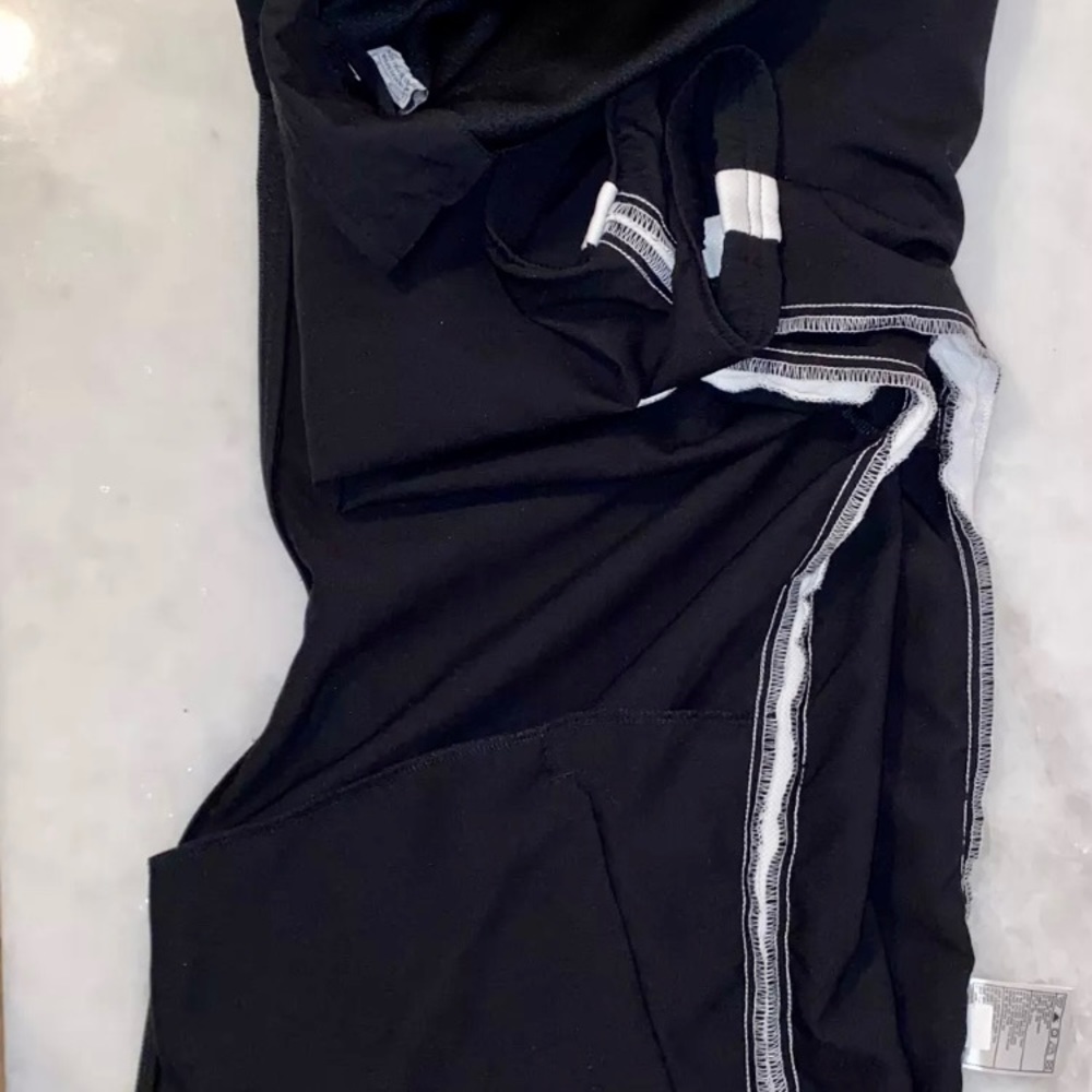 Nike Windbreaker black/white zip pockets - Picture 7 of 14